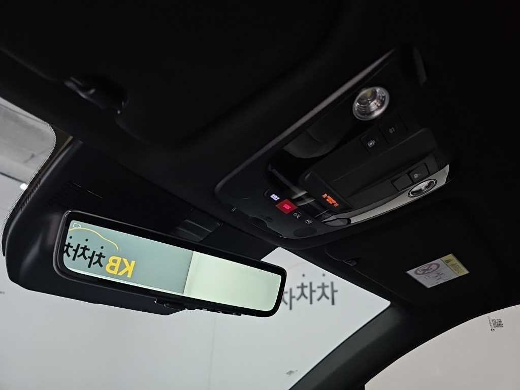 Kia Sorento — photo 17
