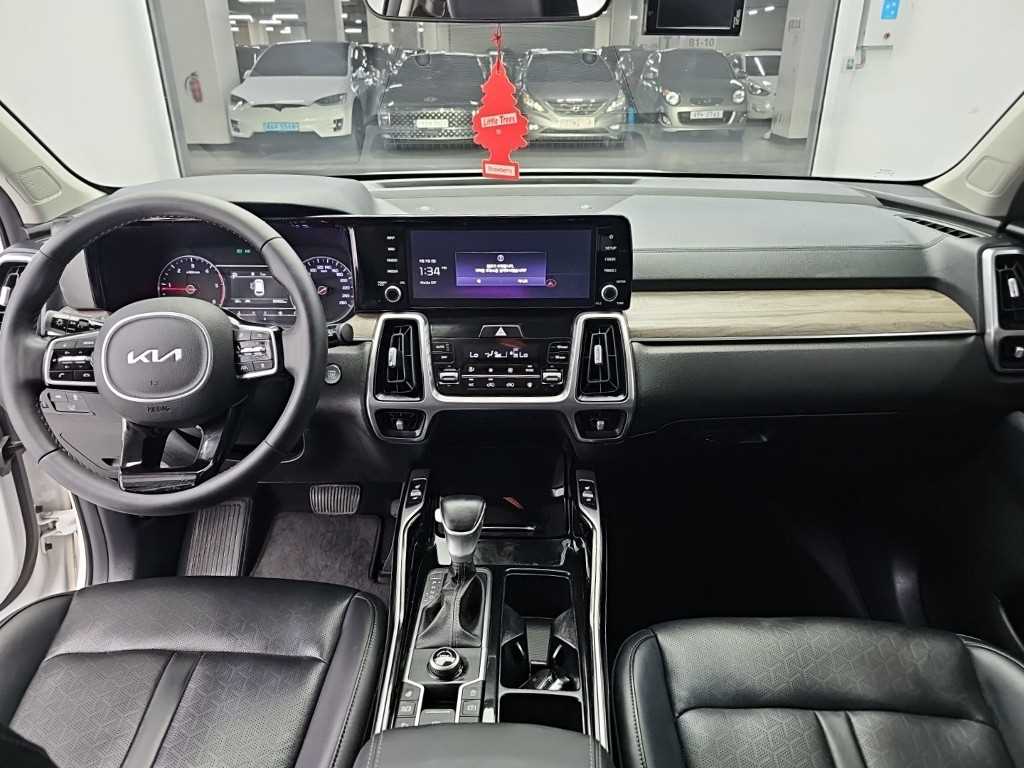 Kia Sorento — photo 07