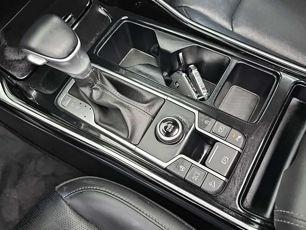 Kia Sorento — photo 08