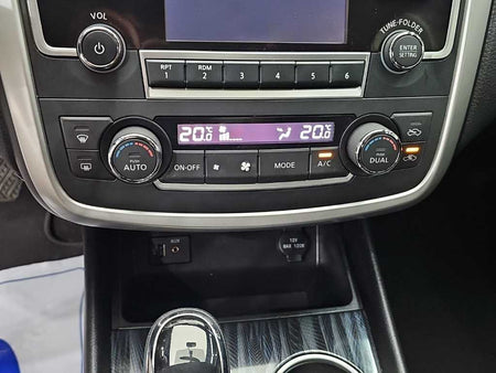 Nissan Altima — photo 10