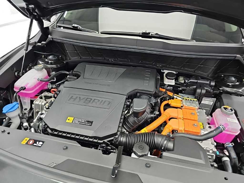 Kia Niro — photo 05