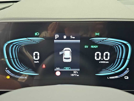 Kia Niro — photo 06