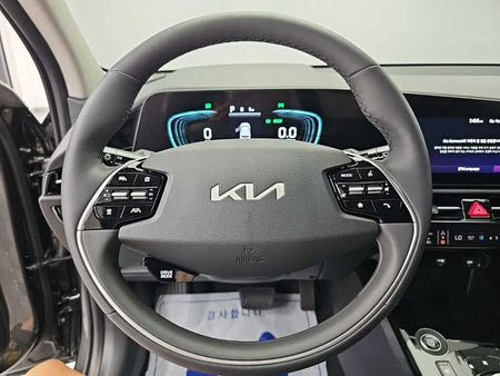 Kia Niro — photo 09