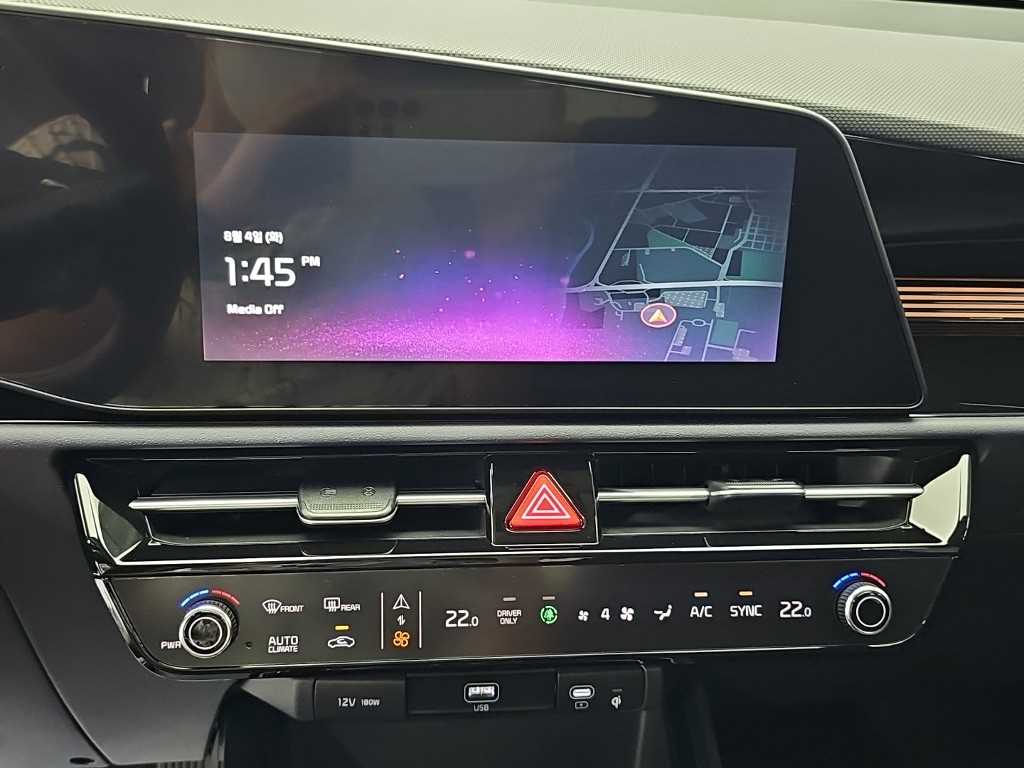 Kia Niro — photo 10