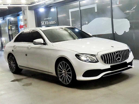 Mercedes-Benz E-Class — photo 02