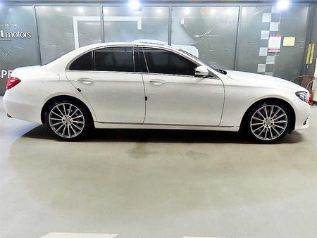 Mercedes-Benz E-Class — photo 03