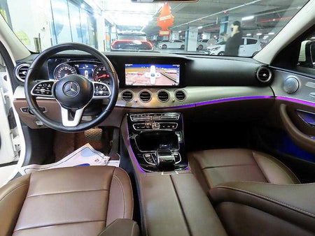Mercedes-Benz E-Class — photo 10