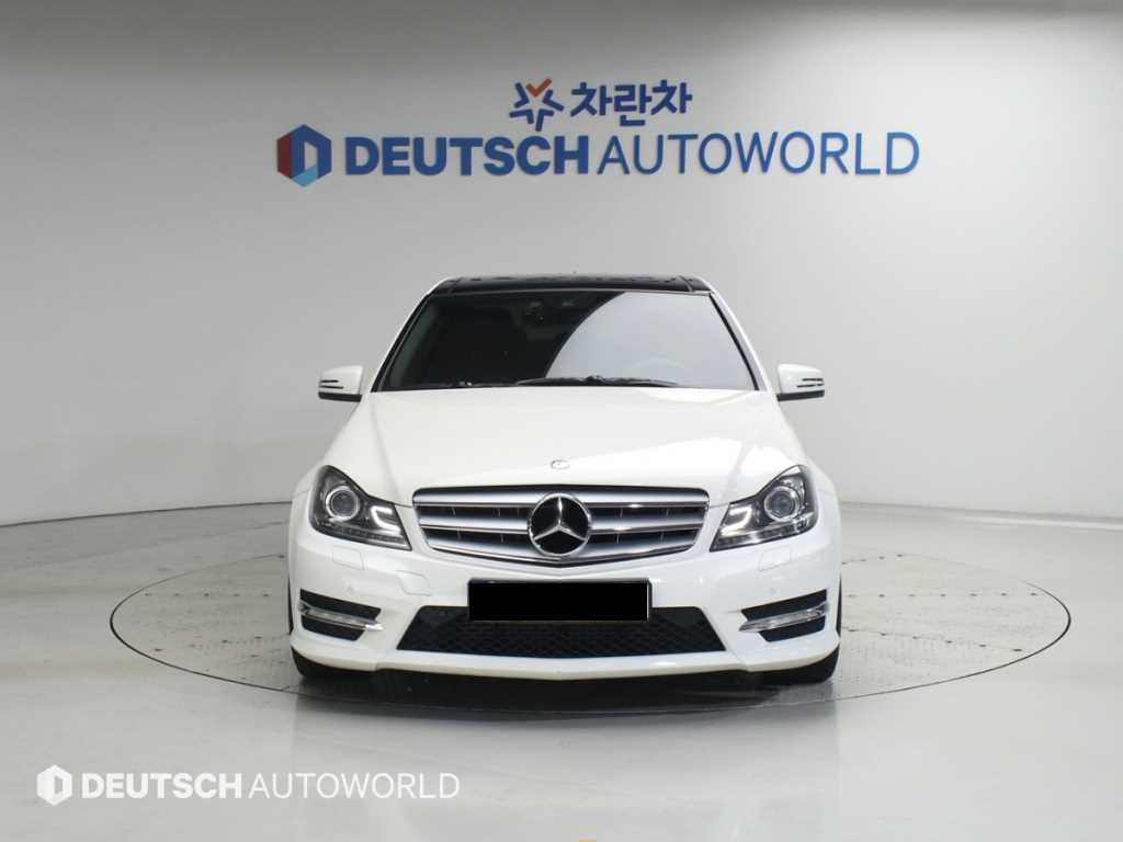 Mercedes-Benz C-Class — photo 03