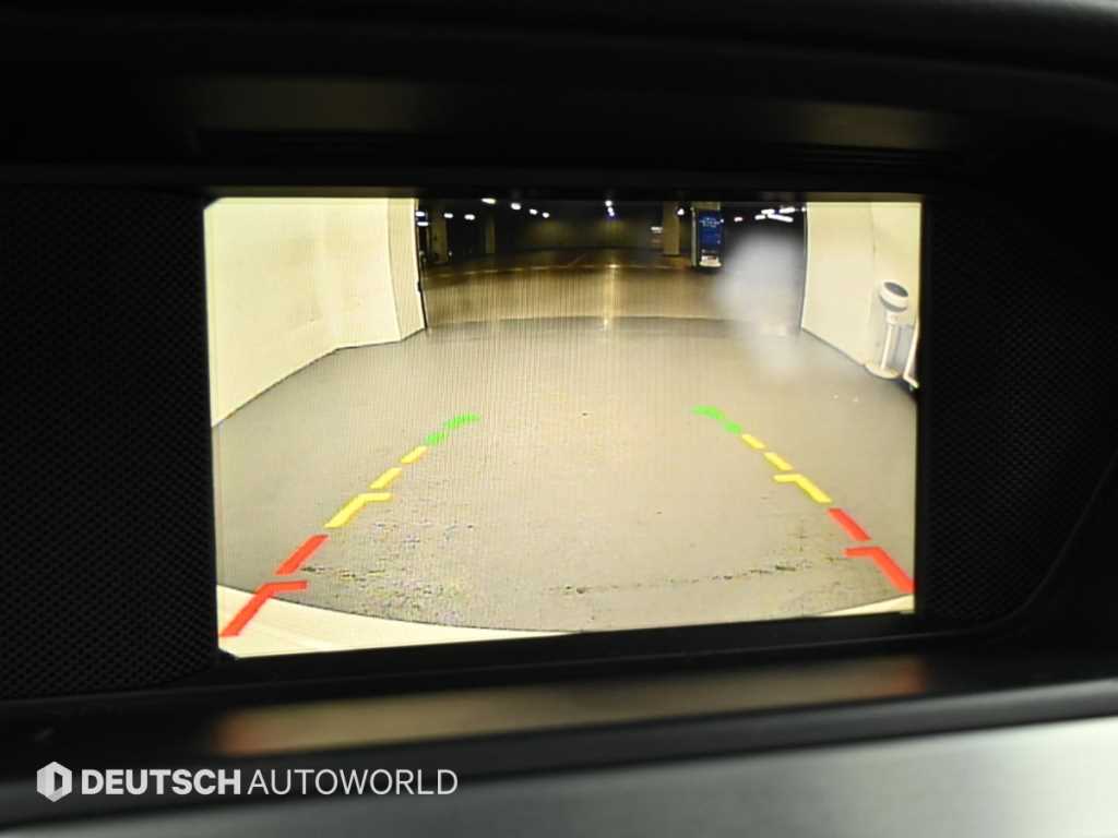 Mercedes-Benz C-Class — photo 15
