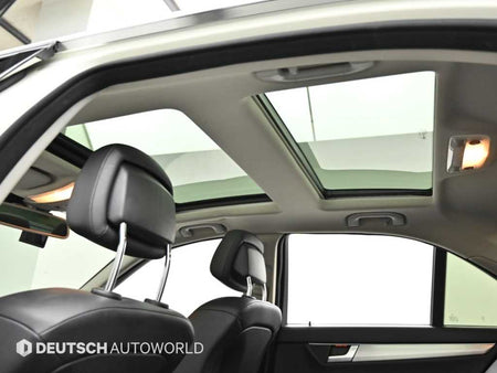 Mercedes-Benz C-Class — photo 18