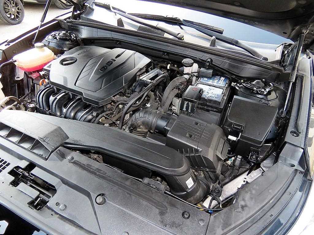 Kia K8 — photo 19