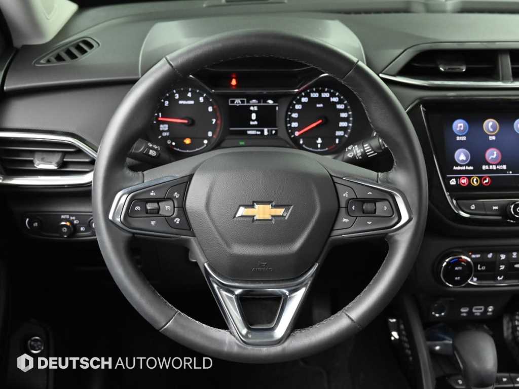 CHEVROLET Trailblazer — photo 13