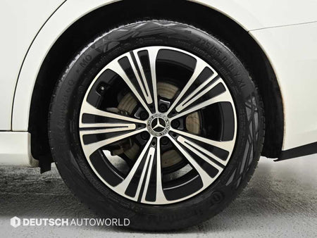 Mercedes-Benz E-Class — photo 05