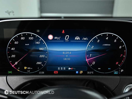 Mercedes-Benz E-Class — photo 08