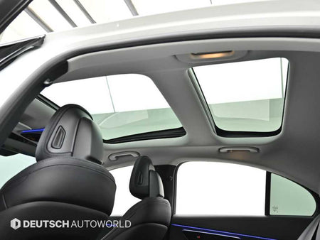 Mercedes-Benz E-Class — photo 18