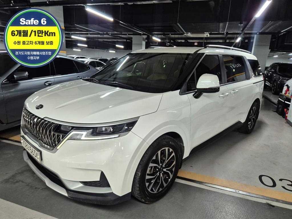 Kia Carnival — photo 01