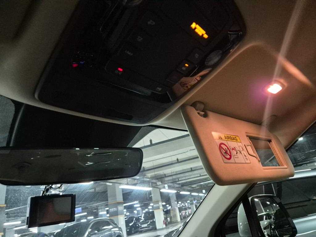 Kia Carnival — photo 17