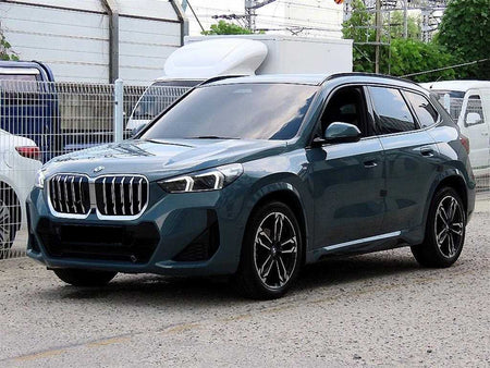 BMW X1 — photo 02