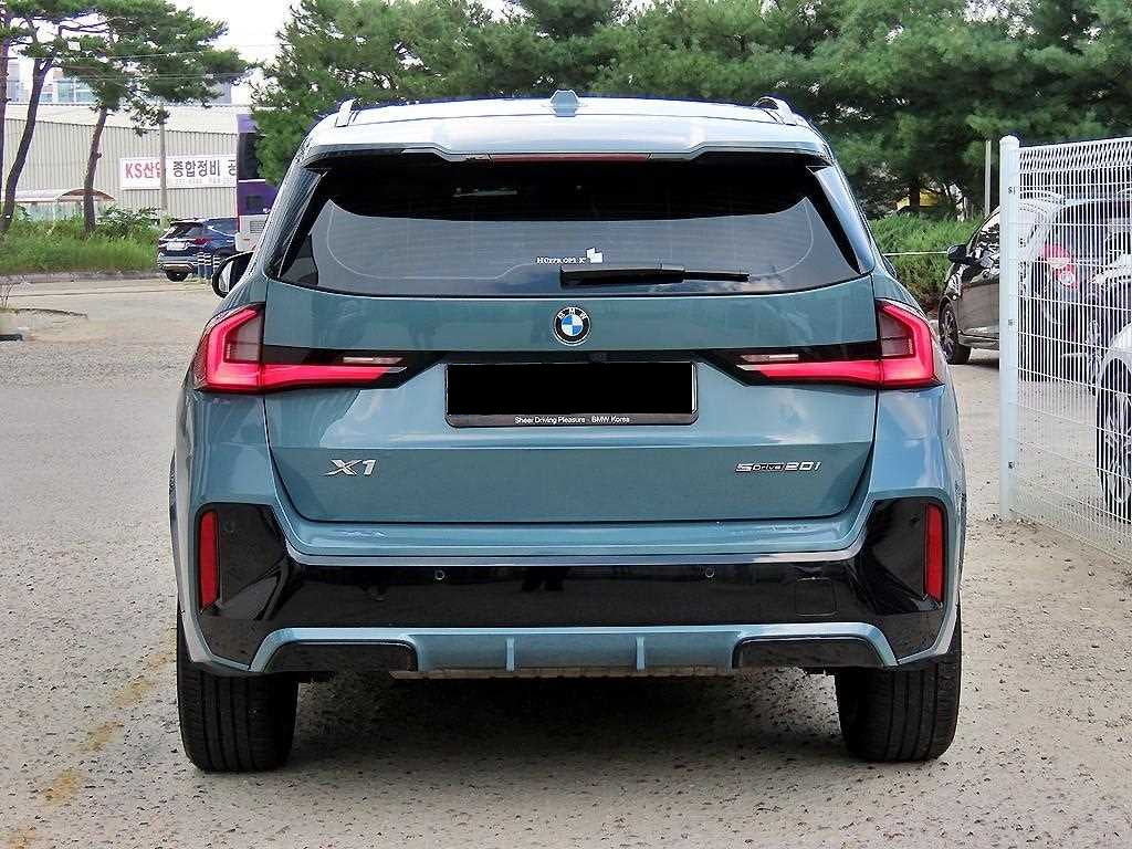BMW X1 — photo 04