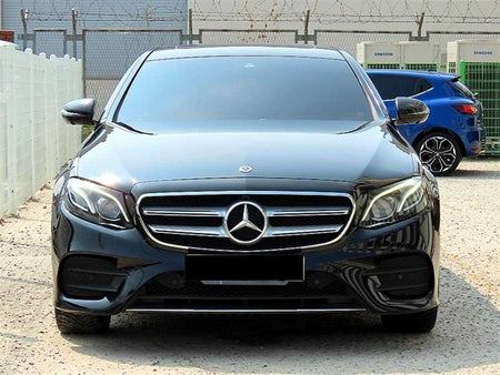 Mercedes-Benz E-Class — photo 01