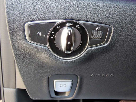 Mercedes-Benz E-Class — photo 12