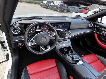Mercedes-Benz E-Class — photo 12