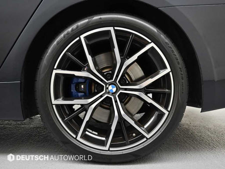 BMW 5-Series — photo 05