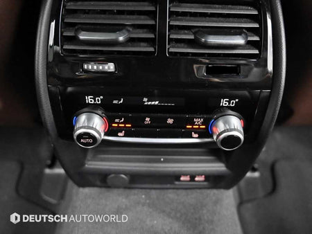 BMW 5-Series — photo 16