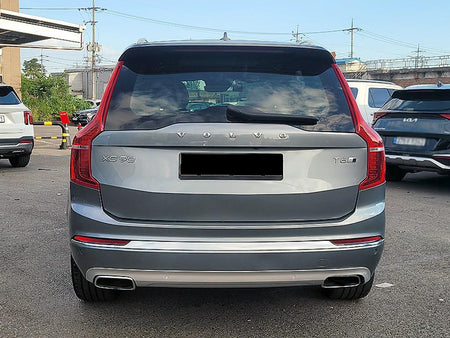 Volvo XC90 — photo 03