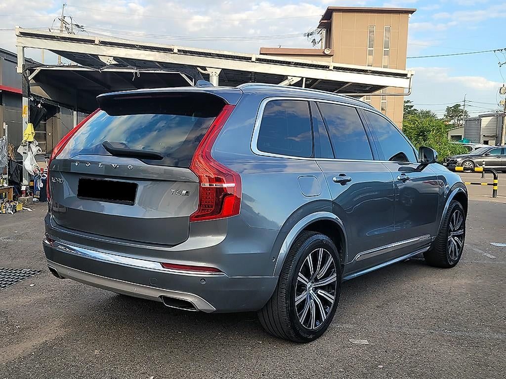 Volvo XC90 — photo 04