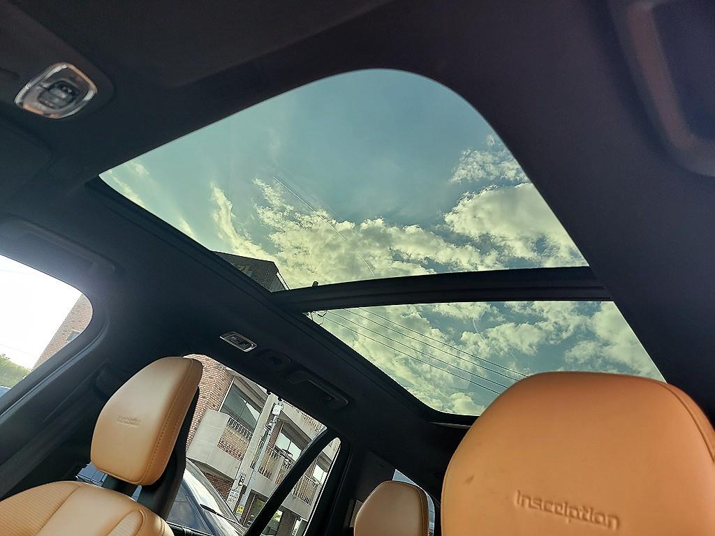 Volvo XC90 — photo 16