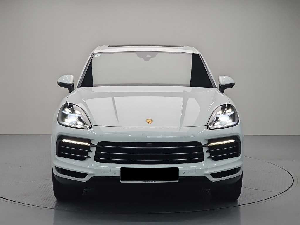 Porsche Cayenne — photo 02