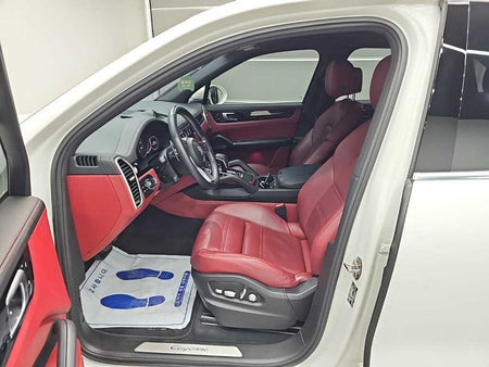 Porsche Cayenne — photo 11