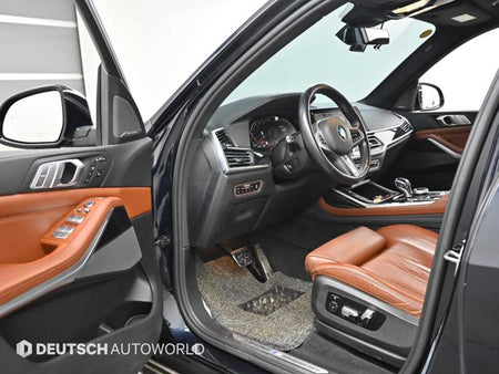BMW X7 — photo 11