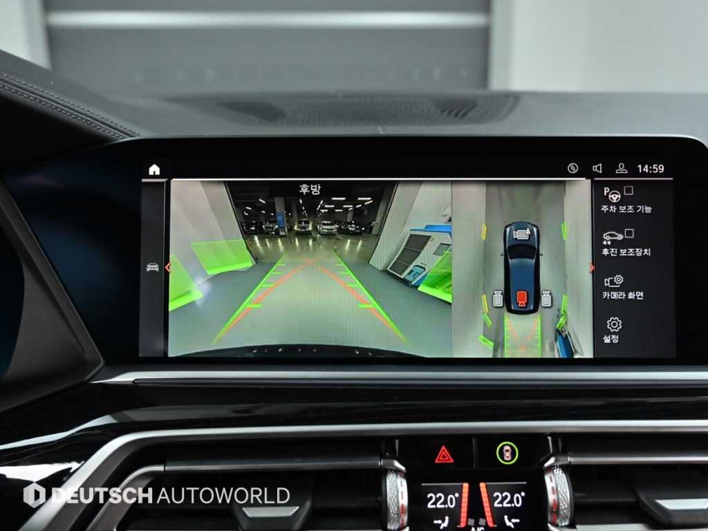 BMW X7 — photo 15