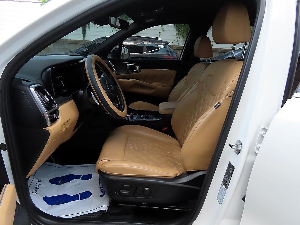 Kia Sorento — photo 05