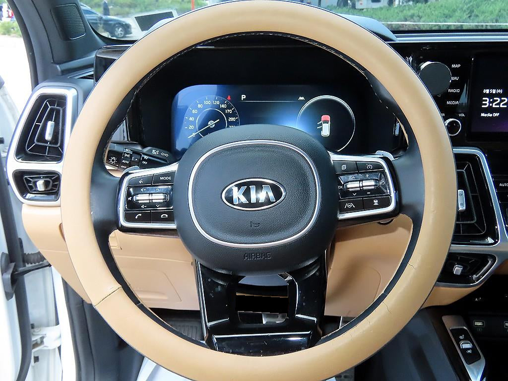 Kia Sorento — photo 08