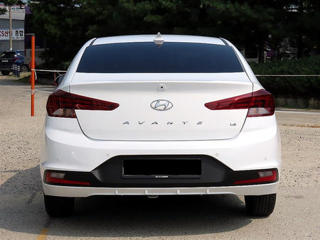 Hyundai Avante — photo 04