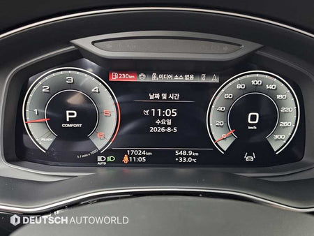 Audi Q7 — photo 08