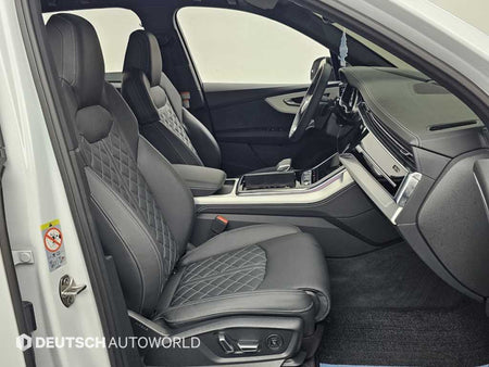 Audi Q7 — photo 10