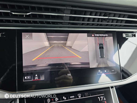 Audi Q7 — photo 15