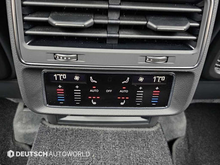 Audi Q7 — photo 16