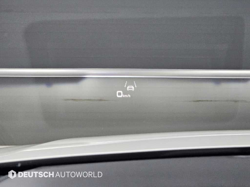 Audi Q7 — photo 17