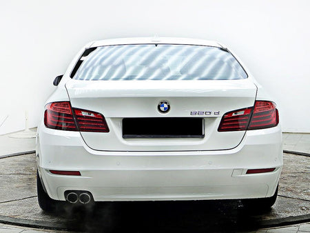 BMW 5-Series — photo 03