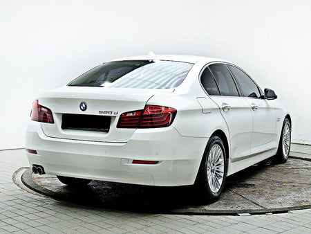 BMW 5-Series — photo 04