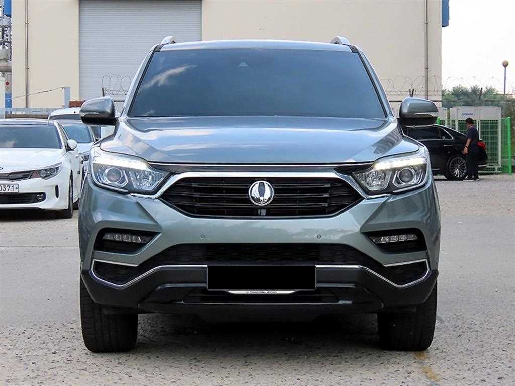 KGM Rexton — photo 01
