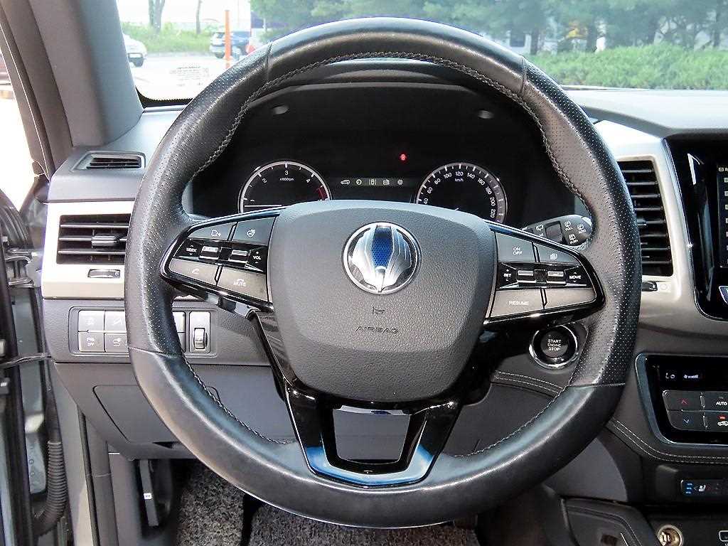 KGM Rexton — photo 08