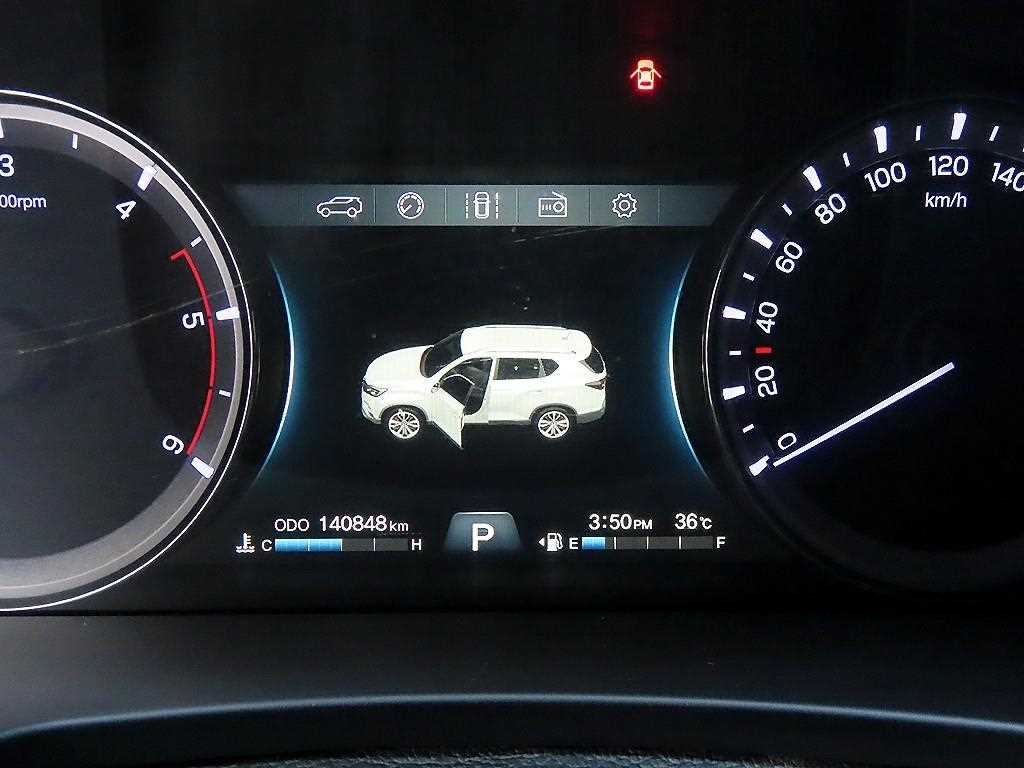 KGM Rexton — photo 09