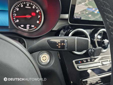 Mercedes-Benz C-Class — photo 09