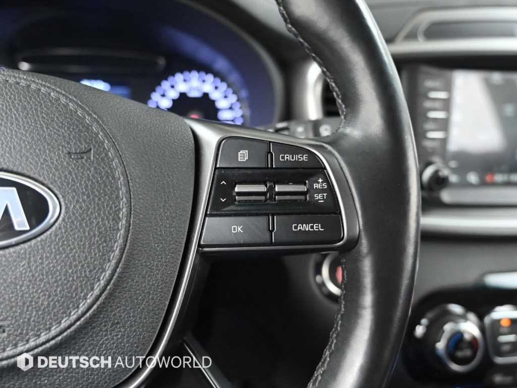 Kia Sorento — photo 17